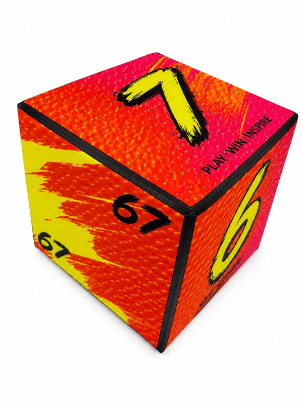 Кубик игральный "67" от компании АРТ и ШОК